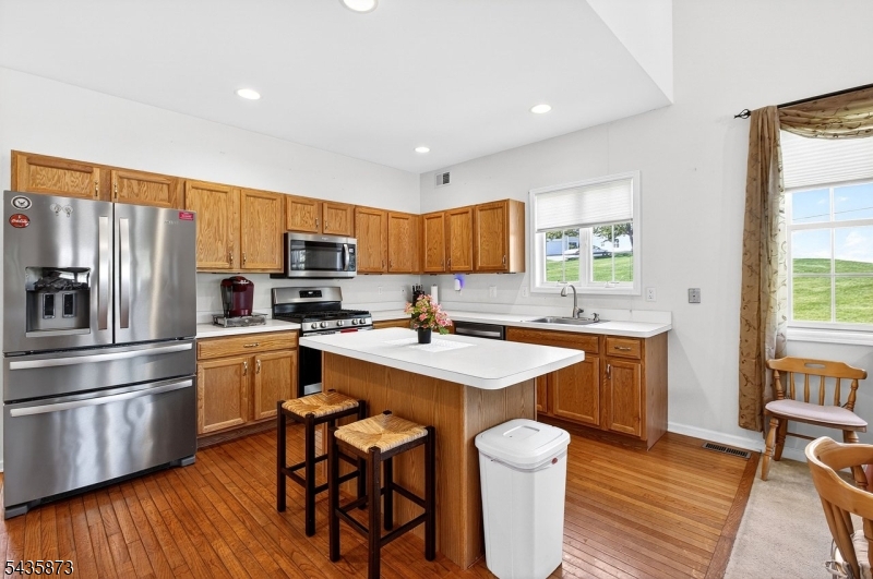 Clove Hill Manor - Residential