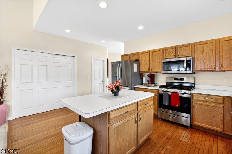 Clove Hill Manor - Residential