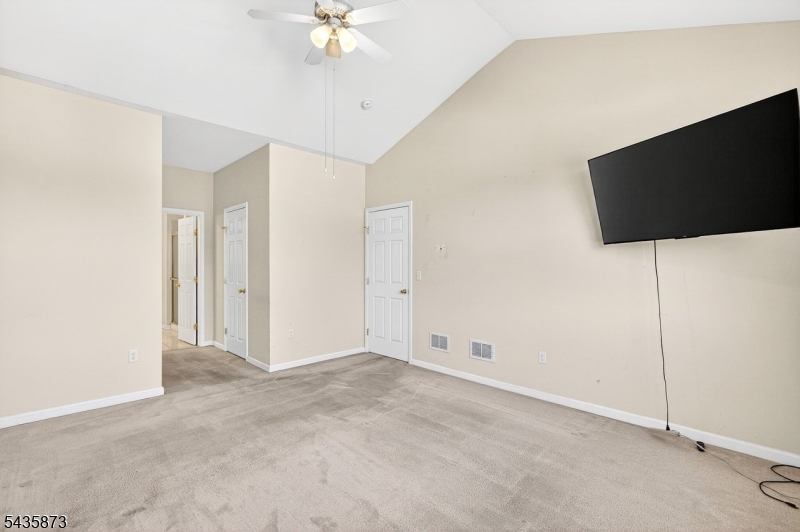 Clove Hill Manor - Residential