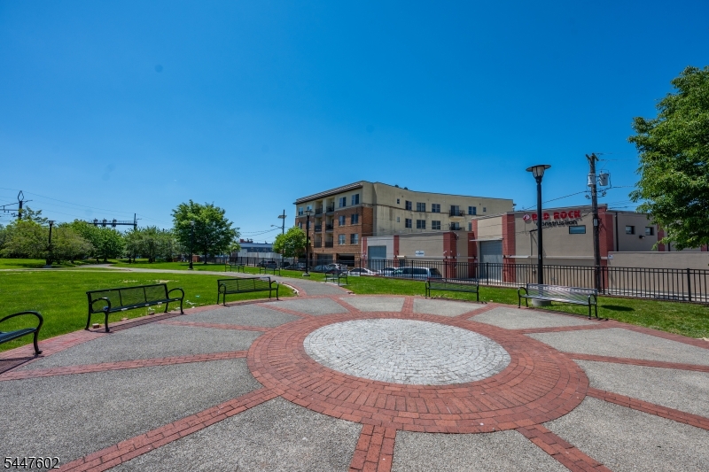 South Ironbound - Residential