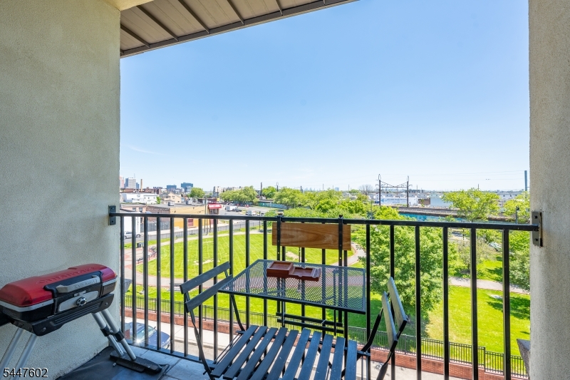 South Ironbound - Residential