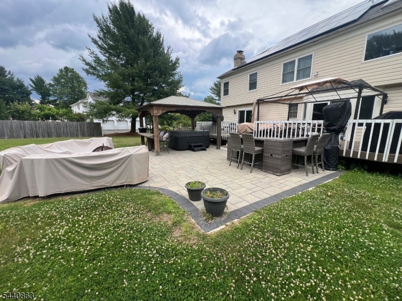 LONG VALLEY - Residential