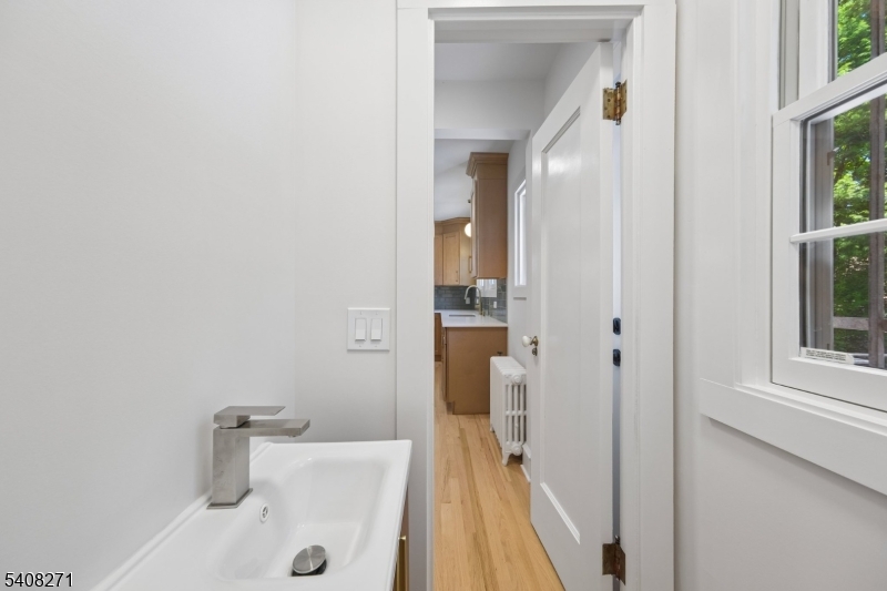 Tuxedo Park - Residential