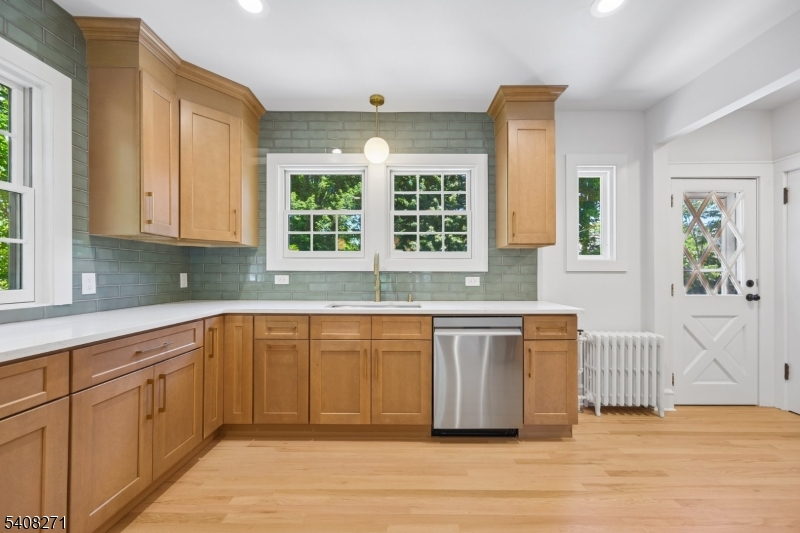 Tuxedo Park - Residential