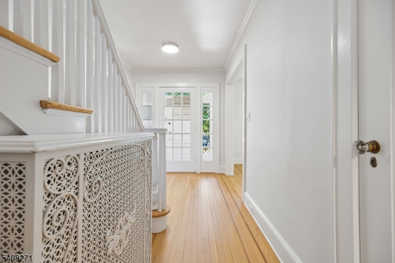 Tuxedo Park - Residential