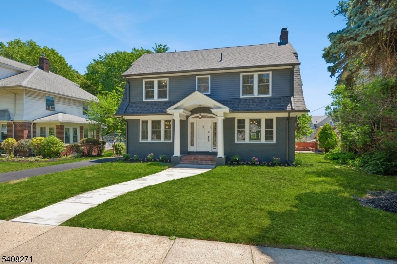Tuxedo Park - Residential