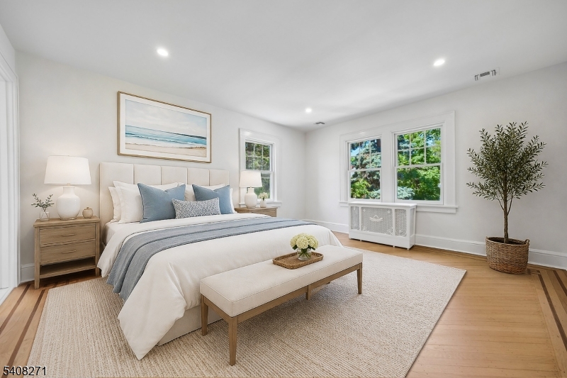 Tuxedo Park - Residential