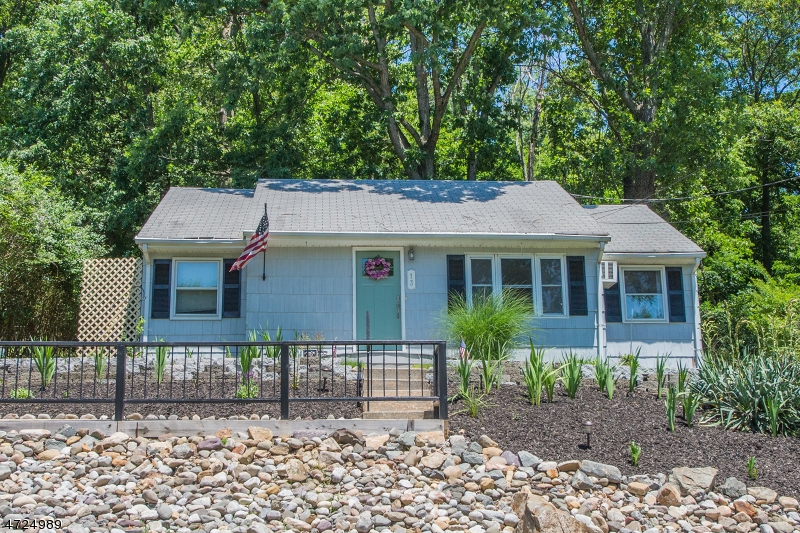 White Meadow Lake - Residential Lease