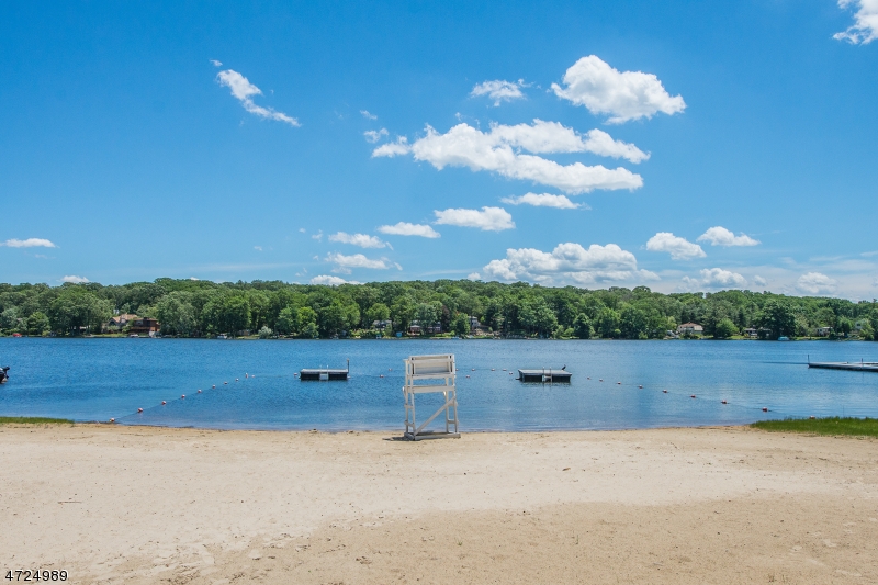 White Meadow Lake - Residential Lease