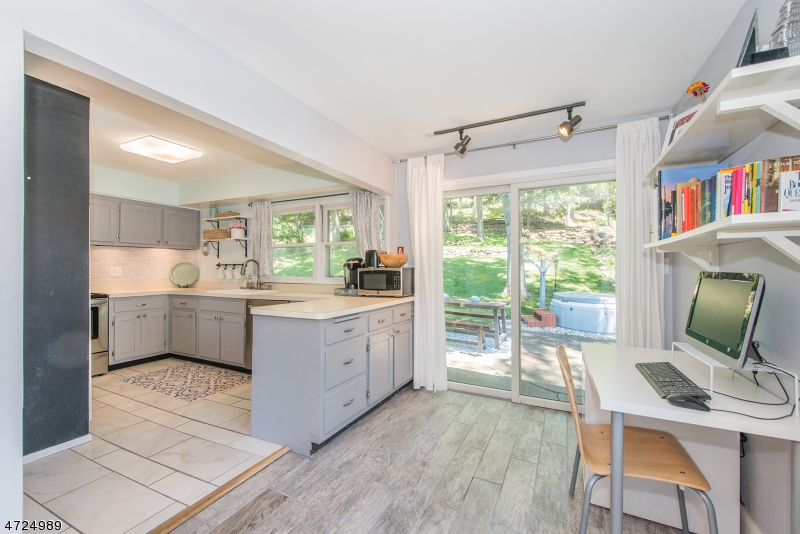 White Meadow Lake - Residential Lease