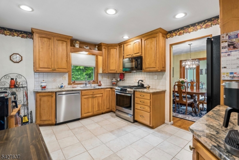 Fayson Lakes - Residential