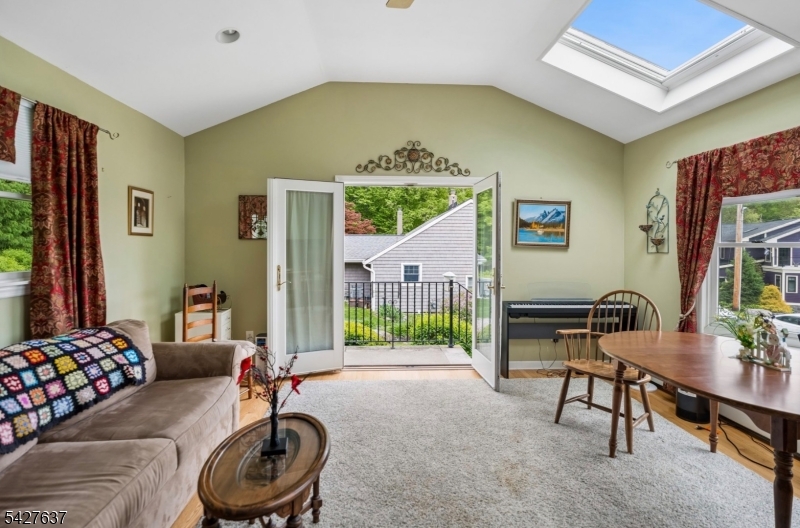 Fayson Lakes - Residential