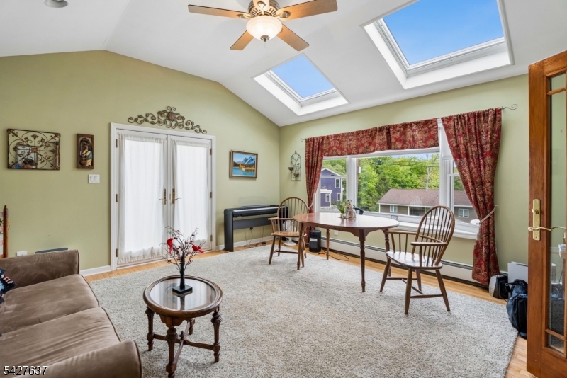 Fayson Lakes - Residential