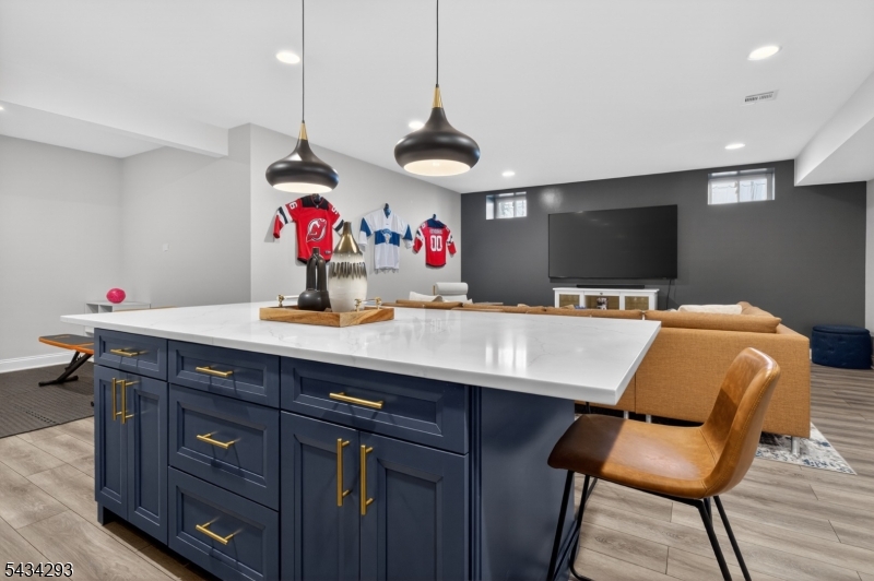 North Side - Residential Lease