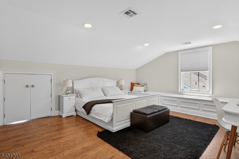 North Side - Residential Lease