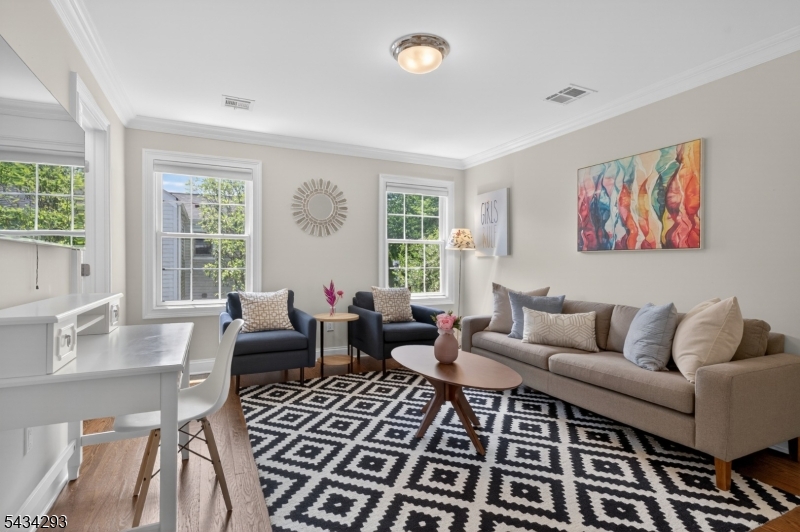 North Side - Residential Lease