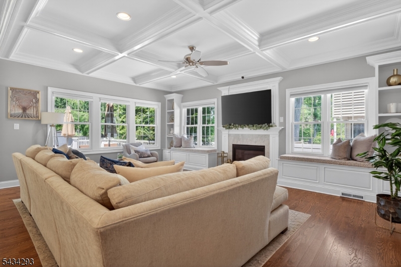 North Side - Residential Lease