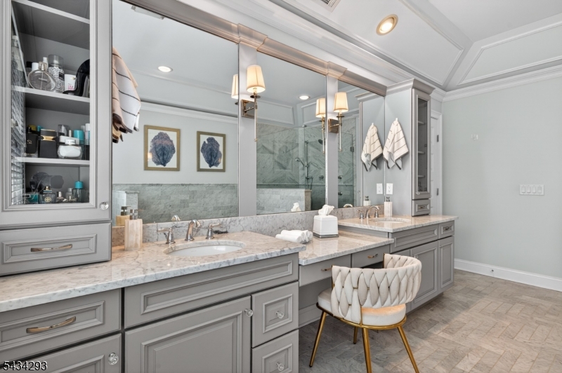 North Side - Residential Lease