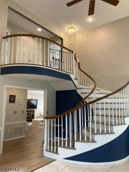 Autumn Ridge - Residential Lease