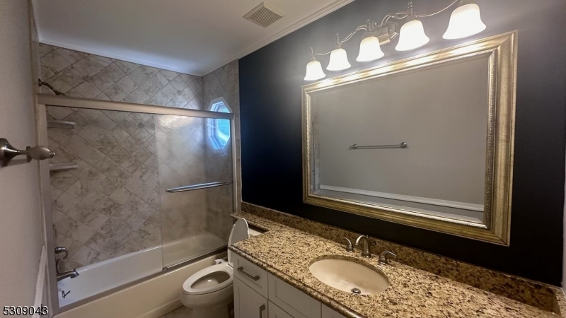 Autumn Ridge - Residential Lease
