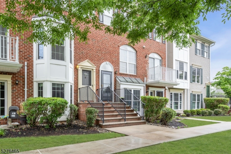 Glenbrooke - Residential