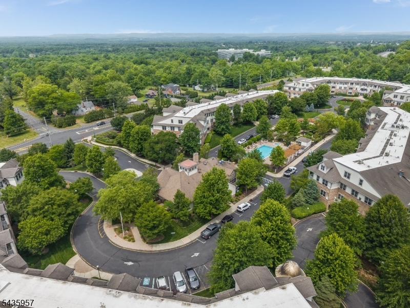 Four Seasons at Bridgewater - Residential