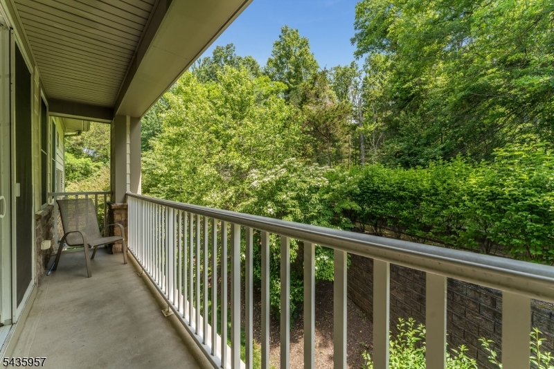 Four Seasons at Bridgewater - Residential
