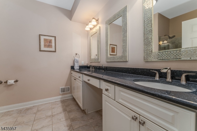 Four Seasons at Bridgewater - Residential