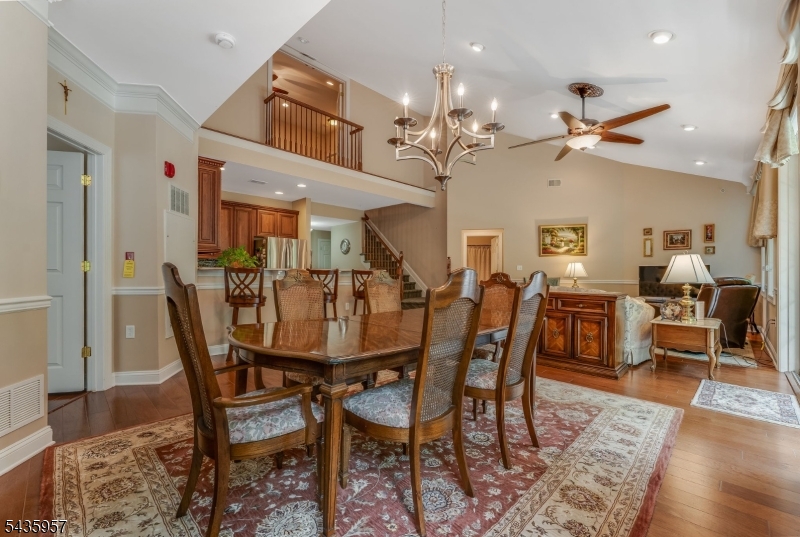 Four Seasons at Bridgewater - Residential