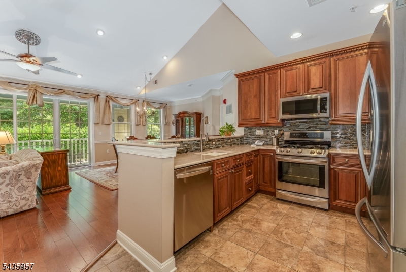 Four Seasons at Bridgewater - Residential
