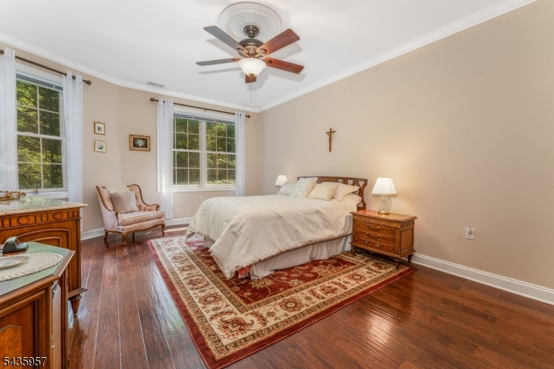 Four Seasons at Bridgewater - Residential