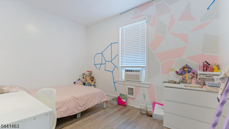 Irvington Park - Residential Income