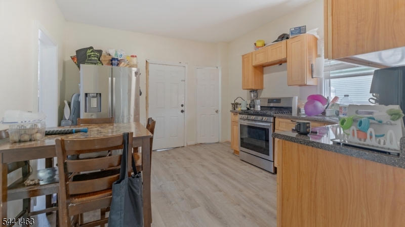 Irvington Park - Residential Income