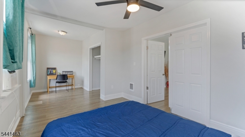 Irvington Park - Residential Income