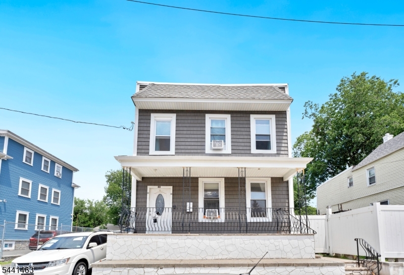 Irvington Park - Residential Income