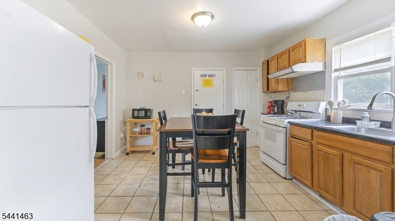Irvington Park - Residential Income