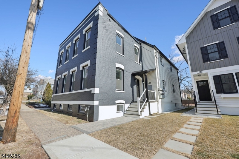 Beautifully renovated first floor one-bedroom apartment in the best location! All brand new. Just around the corner from the vibrant Walnut Street shops, pubs, and restaurants; Farmers Market and train station. Laundry in unit. Parking on Forest St by municipal permit. Pets allowed with restrictions.