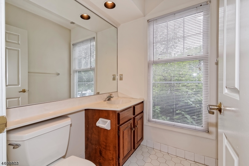 Stoneview - Residential Lease