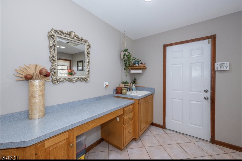 MOUNTAIN VIEW ESTATES - Residential