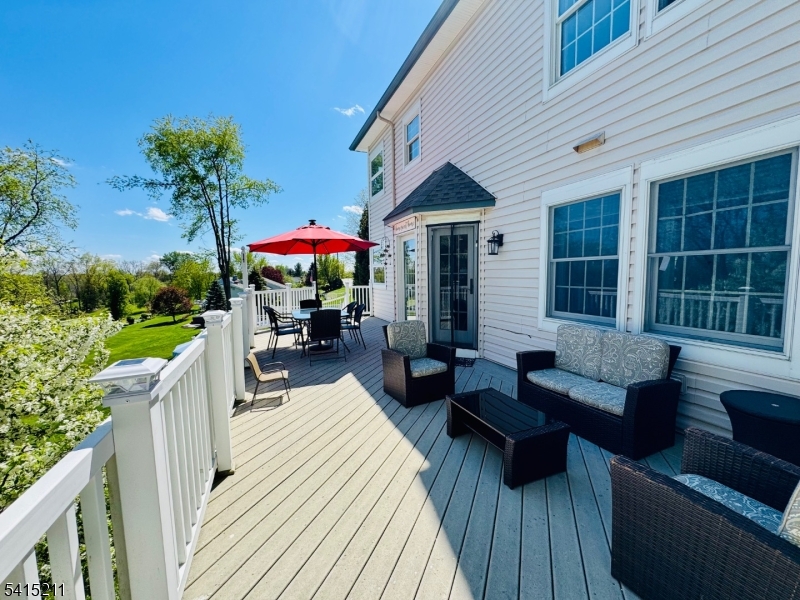 MOUNTAIN VIEW ESTATES - Residential