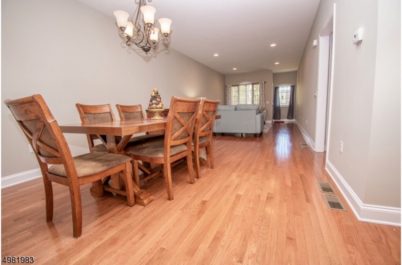 Round Top - Residential