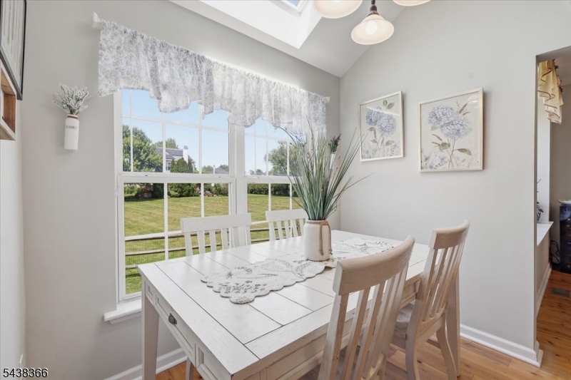 Greenwich Chase - Residential