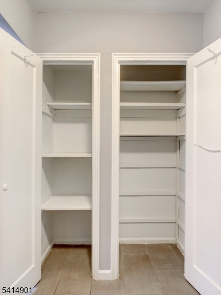 Maplewood Village Condo - Residential