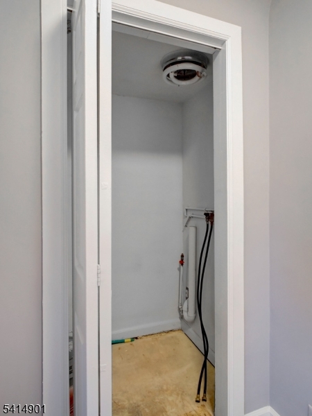 Maplewood Village Condo - Residential