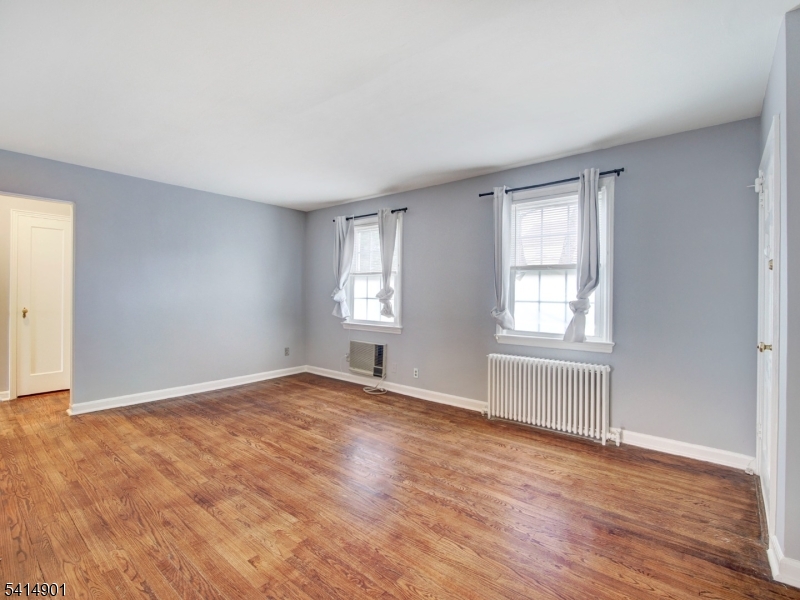 Maplewood Village Condo - Residential