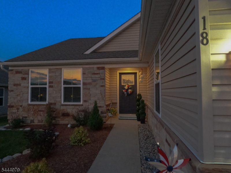 CRYSTAL SPRINGS - Residential