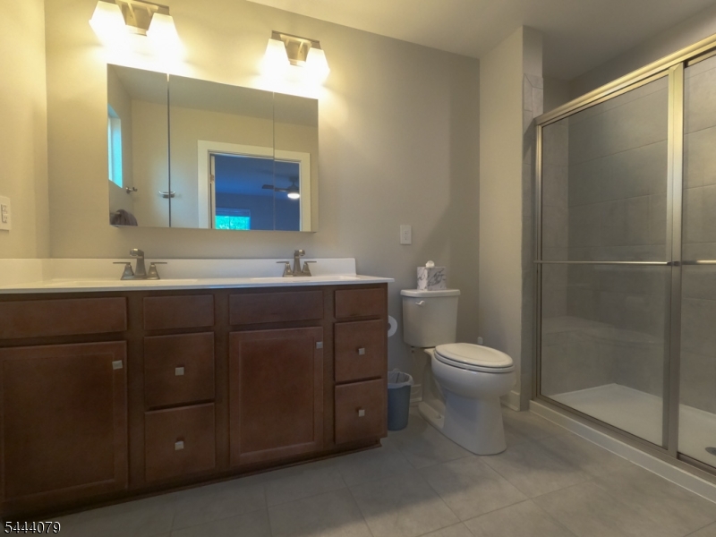 CRYSTAL SPRINGS - Residential