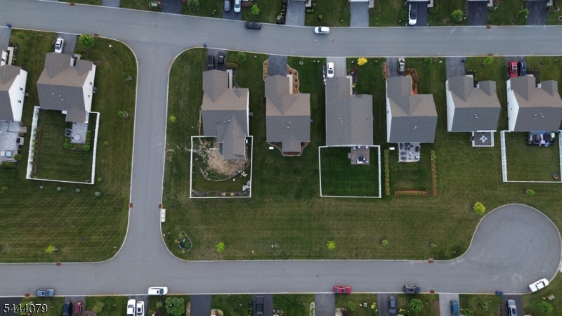 CRYSTAL SPRINGS - Residential