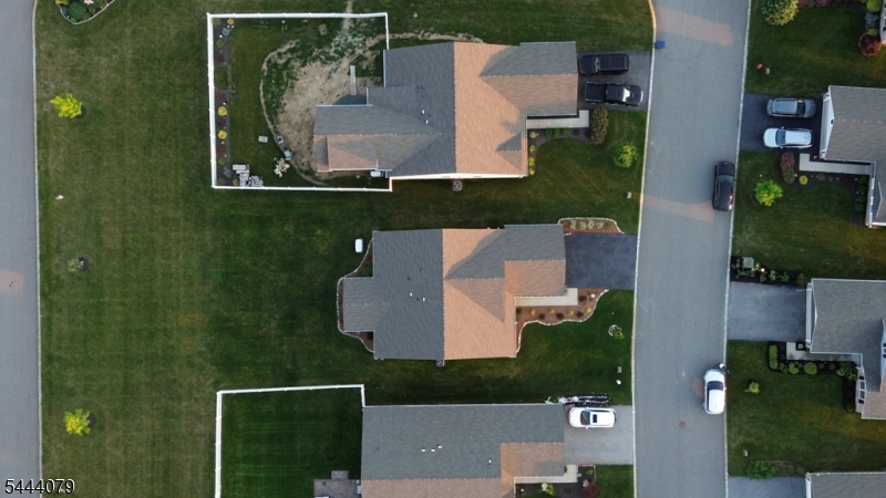 CRYSTAL SPRINGS - Residential