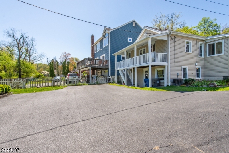 Burnham Park - Residential Lease